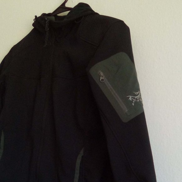 ARC'TERYX Fitted Jacket XS/S - Picture 2 of 5